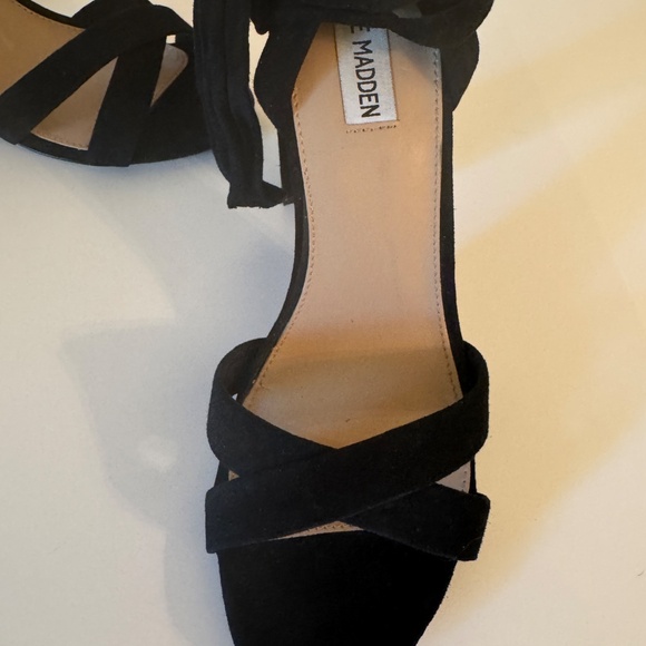 Steve Madden Christey Black Suede Ankle Tie Sandals US10 - Picture 3 of 10